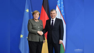 Изрображение 'ШАВКАТ МИРЗИЁЕВ И АНГЕЛА МЕРКЕЛЬ ПРОВЕЛИ БРИФИНГ ДЛЯ ПРЕССЫ'