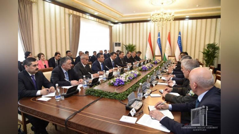 Изрображение 'ПРЕМЬЕР-МИНИСТРЫ УЗБЕКИСТАНА И ТАДЖИКИСТАНА ПРОВЕЛИ ЗАСЕДАНИЕ'