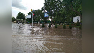 Изрображение 'МОЩНЫЙ ЛИВЕНЬ ЗАТОПИЛ УЛИЦЫ НЕКОТОРЫХ РАЙОНОВ ТАШКЕНТА: ФОТО, ВИДЕО'