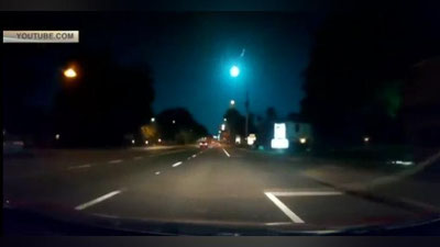 Изрображение 'ОГРОМНЫЙ МЕТЕОР ОКРАСИЛ НЕБО В США В ЗЕЛЕНЫЙ ЦВЕТ (ВИДЕО)'