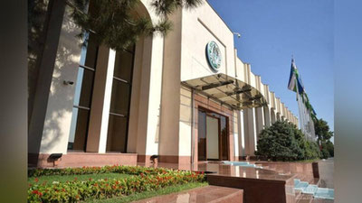 Изрображение 'Президент Узбекистана отбыл в Азербайджан'