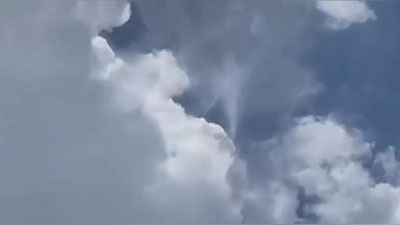 Изрображение 'Жители Флориды стали свидетелями редчайшего природного явления (видео)'