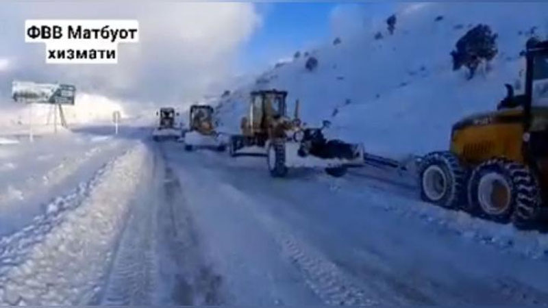 Изрображение 'На перевале Камчик ликвидируют последствия сильного снегопада (видео)'