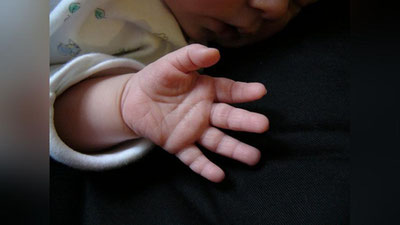 'Shahrixonda 1 yashar bola qorin og`rig`idan vafot etdi'ning rasmi