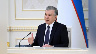 '"Keskin global iqtisodiy inqirozni boshdan kechirmoqdamiz"'ning rasmi