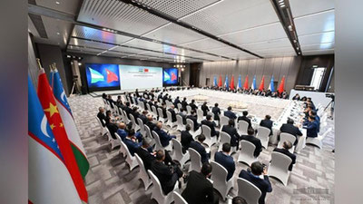 Изрображение 'Президент Узбекистана запустил совместные с Китаем предприятия'