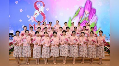 Изрображение 'Премией имени Зульфии теперь могут наградить девушек, успешных в IT-отрасли'