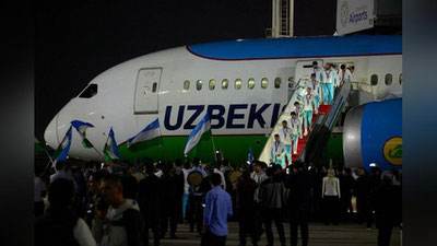 Изрображение 'Сборную Узбекистана, успешно выступившую на Азиаде, торжественно встретили в Ташкенте (фото, видео)'