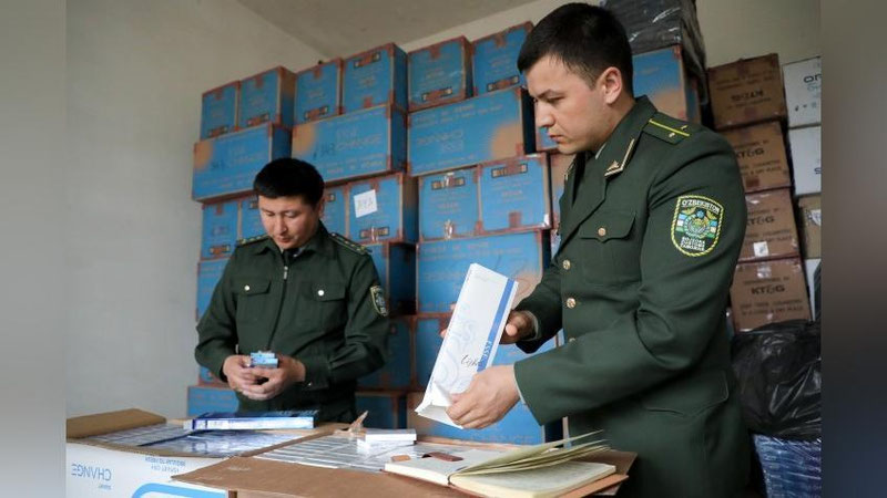 'Bojxona qo`mitasi: 3 oyda 31 ta jinoyat, 44 ta ma`muriy ish ochilgan'ning rasmi