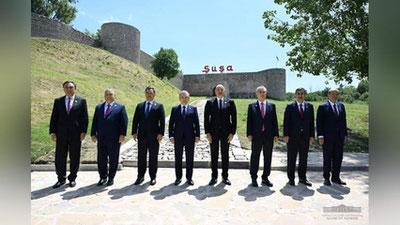 Изрображение 'Президент Узбекистана принял участие в неформальном саммите ОТГ'