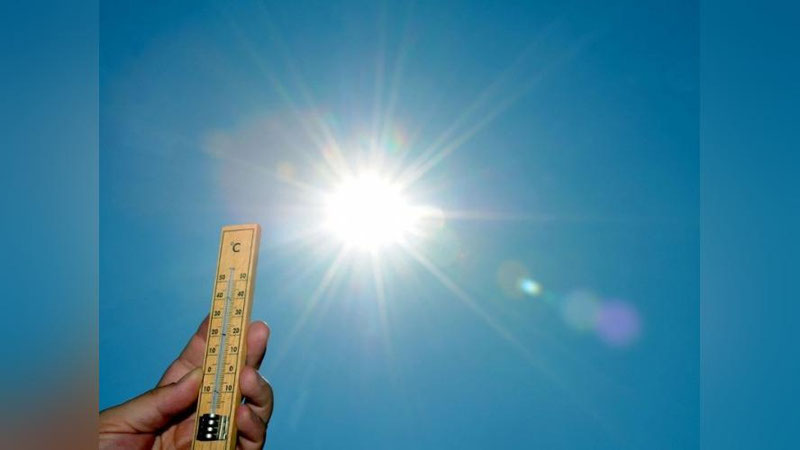 'Bugun O`zbekistonda 43 daraja issiq bo`lib, ayrim joylarda chang-to`zon kuzatilishi mumkin'ning rasmi