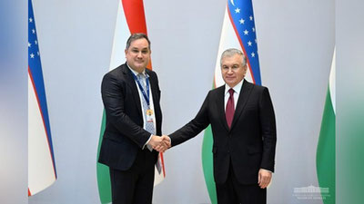'Shavkat Mirziyoev Vengriya iqtisodiy rivojlanish vaziri Marton Nadni qabul qildi'ning rasmi