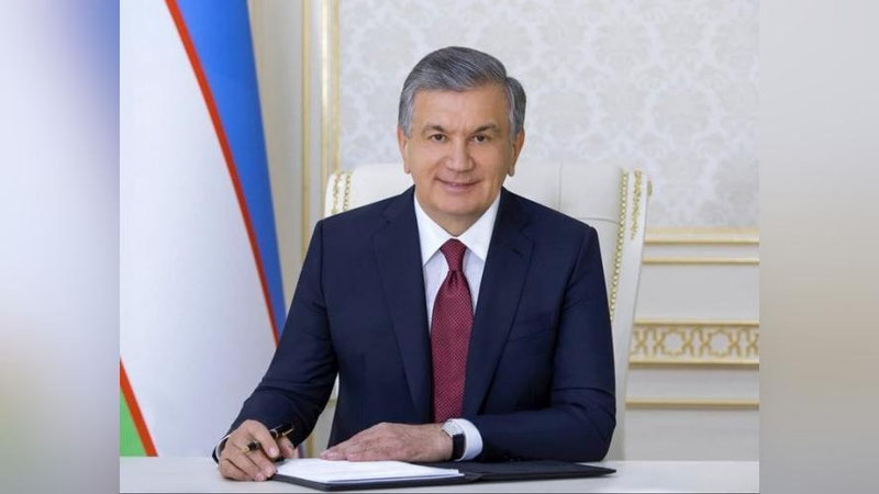 'Shavkat Mirziyoev bitiruvchilarga tabrik yo`lladi'ning rasmi