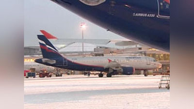 Изрображение 'Пассажиров задержанного рейса «Аэрофлота» доставят из Ташкента в Москву резервным бортом'