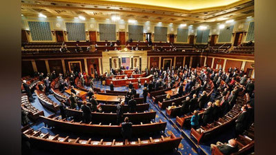 Изрображение 'Сенат США одобрил новый пакет помощи Украине на $61 млрд'