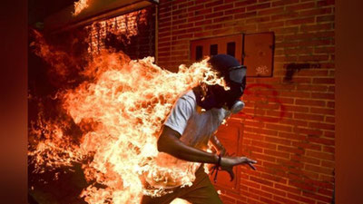 Изрображение 'НАЗВАНЫ ЛУЧШИЕ ФОТОГРАФИИ ГОДА ПО ВЕРСИИ WORLD PRESS PHOTO'