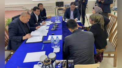 'Jizzaxdagi ommaviy qabulda qanday muammolar hal etildi?'ning rasmi