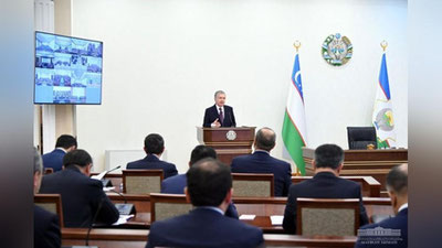 'Prezident raisligida sanoatni rivojlantirish masalalariga bag`ishlangan videoselektor yig`ilishi boshlandi'ning rasmi