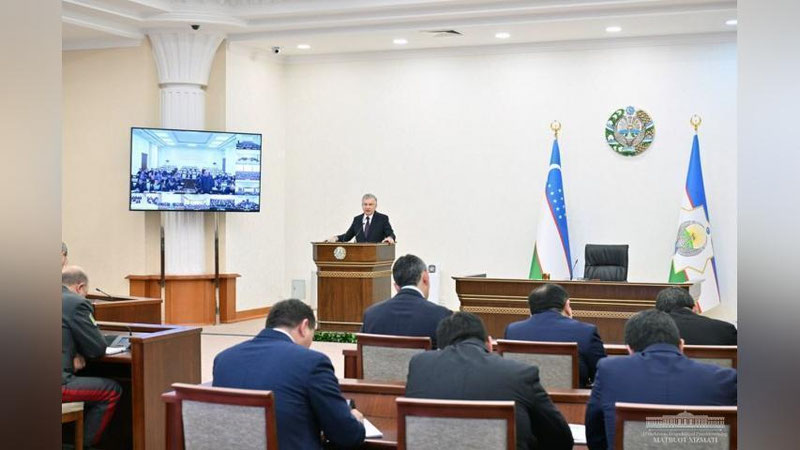 'Bugun lavozimidan ozod etilgan rahbarlarning ishini DXX va Bosh prokuratura o`rganadi'ning rasmi