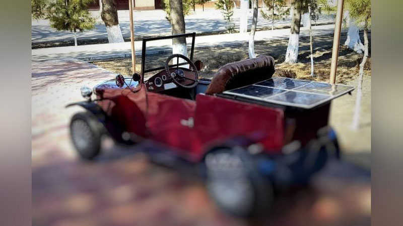 'Бухорода 9-синф ўқувчиси электрокар яратди'ning rasmi