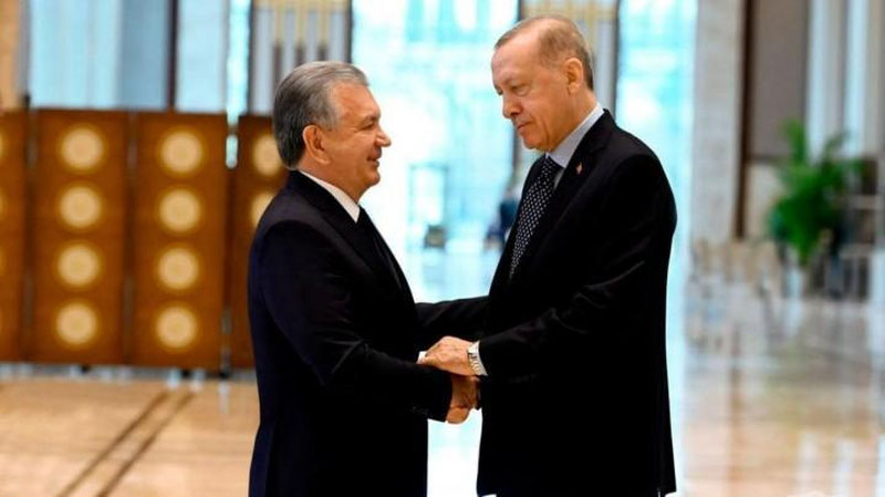 'Mirziyoev Erdo`g`on bilan telefonda gaplashdi'ning rasmi