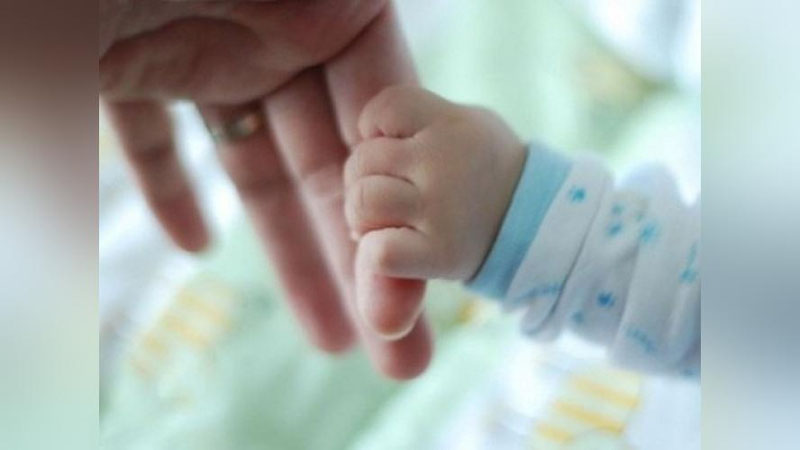Изрображение 'Житель Сурхандарьи пытался продать свою новорожденную дочь'