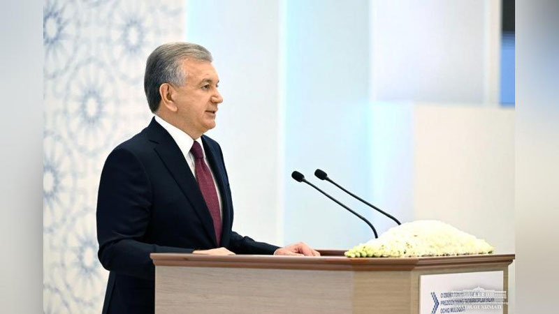 'Biz ayrim mamlakatlar kabi neft-gaz resurslarini sotish hisobiga yuqori iqtisodiy o`sishni ta`minlay olmaymiz — Prezident'ning rasmi