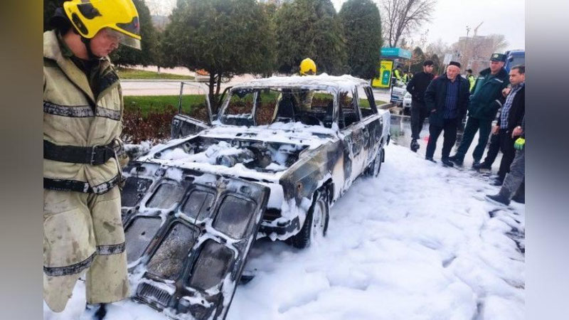 'Toshkentda jiguli yonib ketdi (video)'ning rasmi