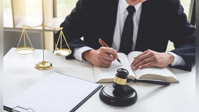 'O`zbekistonda 7,6 ming aholiga 1 nafar advokat to`g`ri kelishi aytildi'ning rasmi