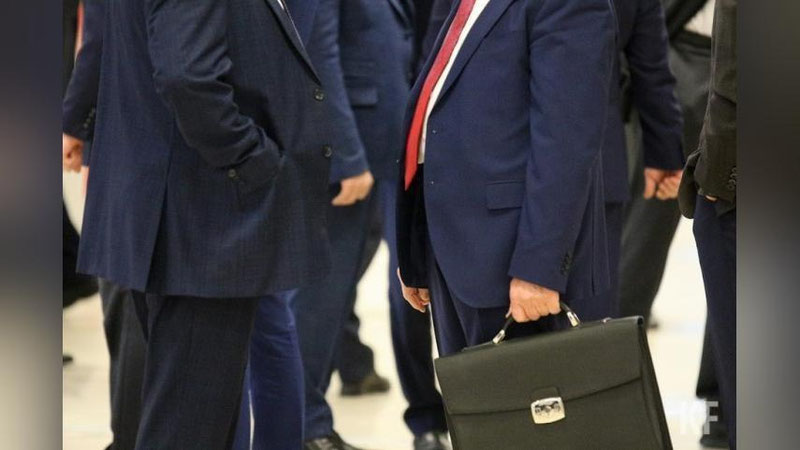 '“Agrobank” sobiq mansabdorlari milliardlarni o`zlashtirib yuborgani ma`lum bo`ldm'ning rasmi