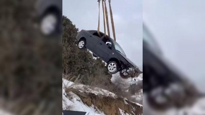 '“Amirsoy”da Gentra pastlikka tushib ketdi'ning rasmi