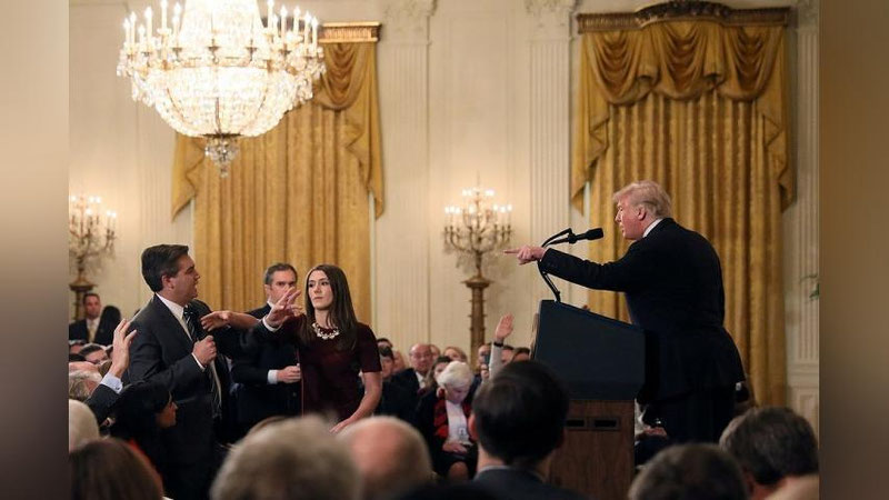 Изрображение 'ЖУРНАЛИСТ CNN УСТРОИЛ ПЕРЕПАЛКУ С ПРЕЗИДЕНТОМ США (ВИДЕО)'