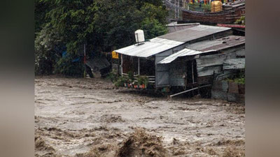 Изрображение 'Проливные дожди обрушились на север Индии: десятки человек погибли (видео)'