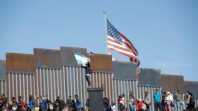 'Samarqandda odamlarni Meksika orqali AQShga yubormoqchi bo`lgan firibgarlar qo`lga olindi(video)'ning rasmi