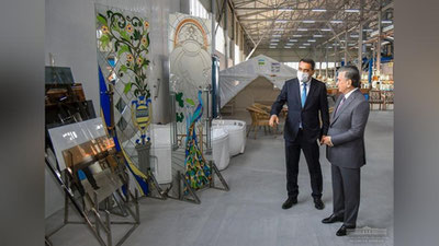 Изрображение 'Шавкат Мирзиёев ознакомился с проектами малой промзоны "Юксалиш" (фото)'
