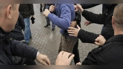 'Moskvada 50-60 nafar fuqaro ishtirokida ommaviy mushtlashuv sodir bo`ldi. U erda O`zbekiston fuqarolari ham bor...'ning rasmi