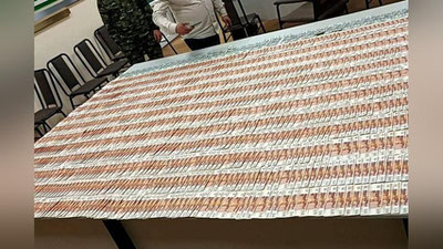 Изрображение 'Таможенники пресекли вывоз из Узбекистана 5 млн российских рублей'