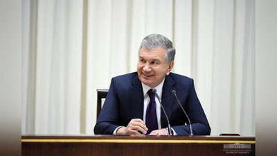 Изрображение 'Президент Узбекистана пообщался с чиланзарской молодежью'