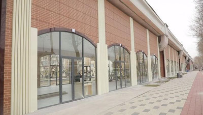 Изрображение 'Под линией надземного метро в Яшнабаде завершается строительство (видео)'