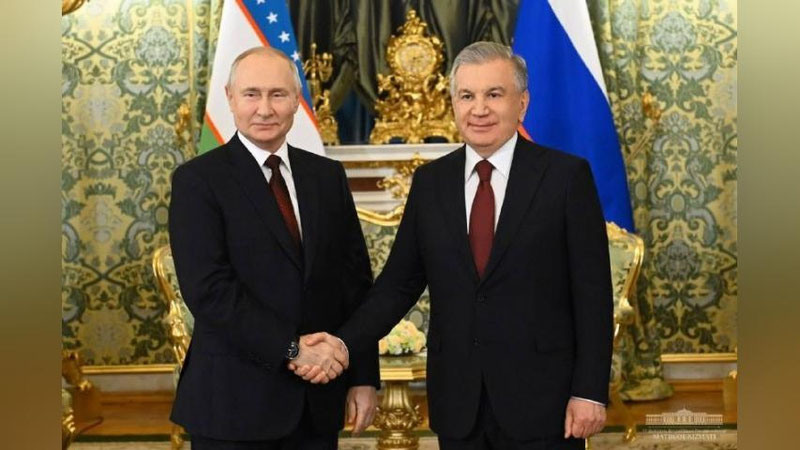Изрображение 'Президенты Узбекистана и России обменялись мнениями по вопросам региональной и международной повестки'