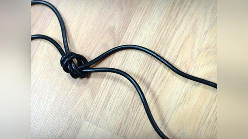 Изрображение 'ЮНАЯ ЖИТЕЛЬНИЦА КАШКАДАРЬИ ЗАДУШИЛА МУЖА ПРОВОДОМ'