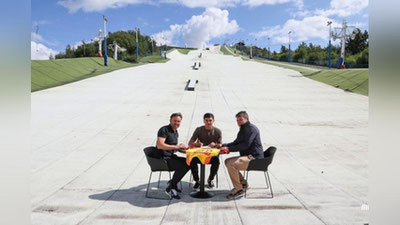 Изрображение 'Французский клуб "Ланс" подписал 19-летнего узбекского футболиста'