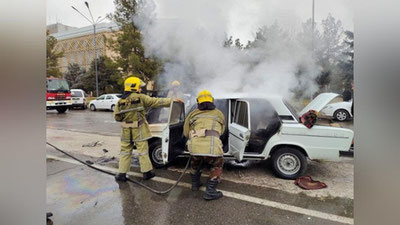 Изрображение 'В Самарканде на стоянке у площади Куксарой загорелся автомобиль'
