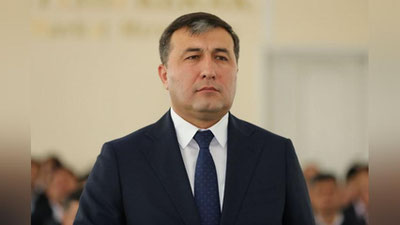 'Zoyir Mirzaev Angren shahrining so`kong`ich hokimiga “hayfsan” berdi'ning rasmi