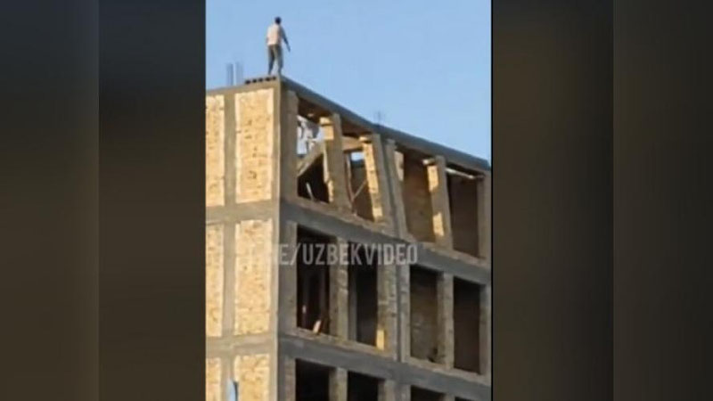 'Andijonda ham hali bitmagan binoning oxirgi qavatida qulash sodir bo`ldi'ning rasmi