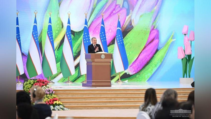 'Shavkat Mirziyoev O`zbekiston ayollariga tabrik yo`lladi'ning rasmi