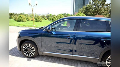 Изрображение 'Первый турецкий электромобиль доставлен главе Узбекистана: Президент лично опробовал новинку'