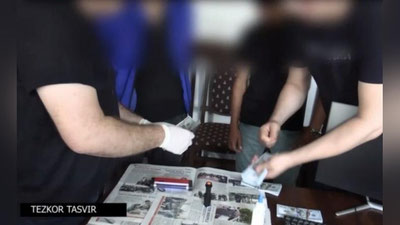 'Farg`onada tuman hokimi lavozimiga tayinlashni va`da qilib, 80 ming dollar talab qilgan shaxslar ushlandi (video)'ning rasmi