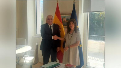 Изрображение 'Посол Узбекистана Жахонгир Ганиев заверил дипмиссию в Испании'