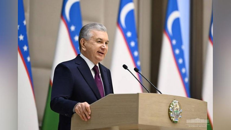 'Prezident faol yoshlarga davlat mukofotlarini topshirdi'ning rasmi